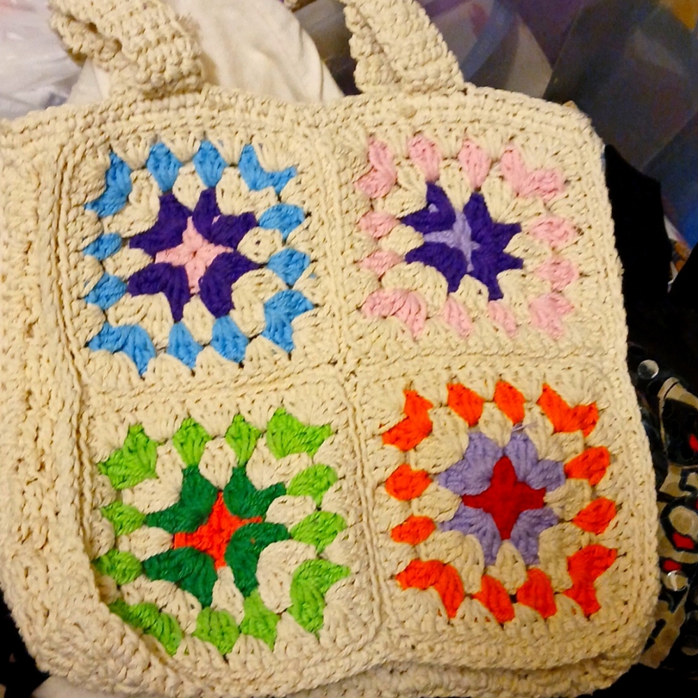 Woven purse